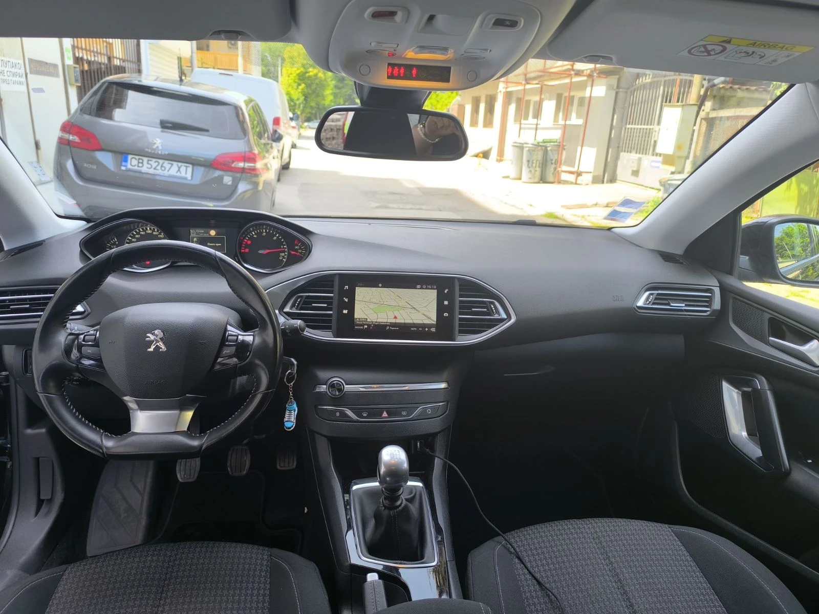 Peugeot 308  Blue-HDi Active Business - изображение 7