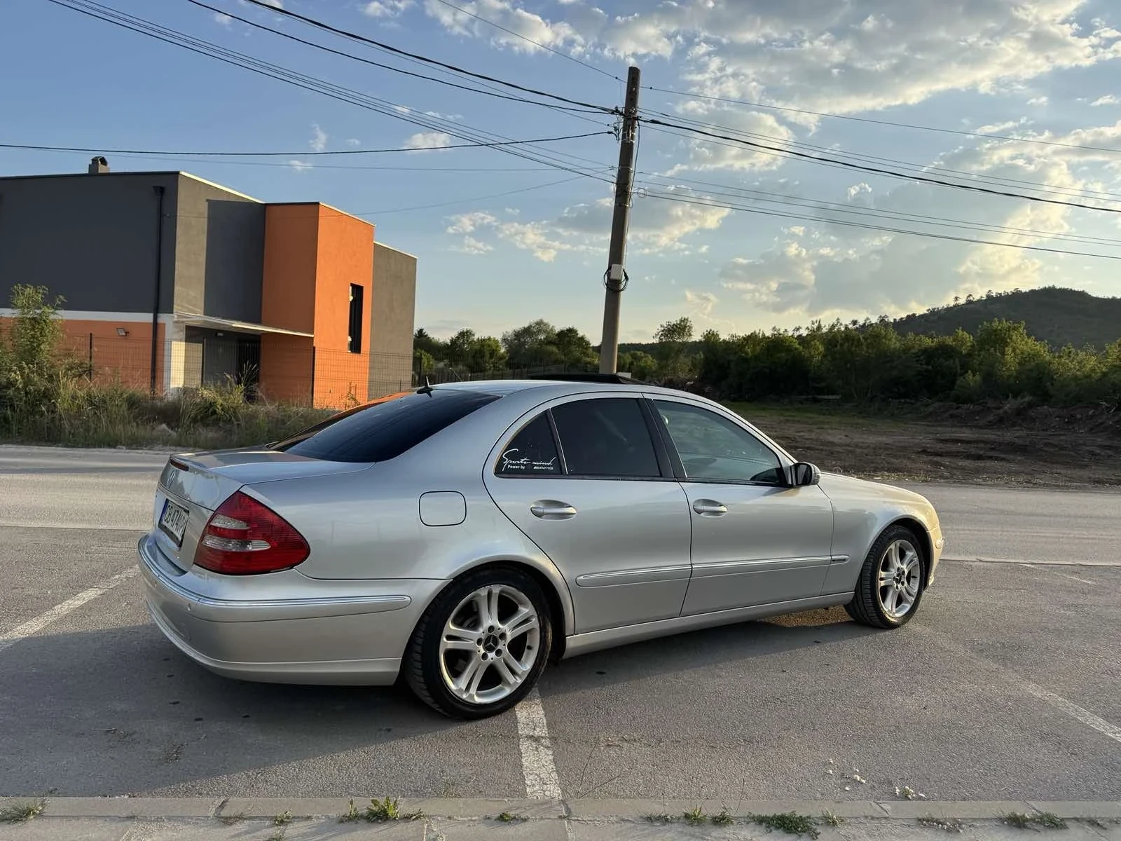 Mercedes-Benz E 240  - изображение 3