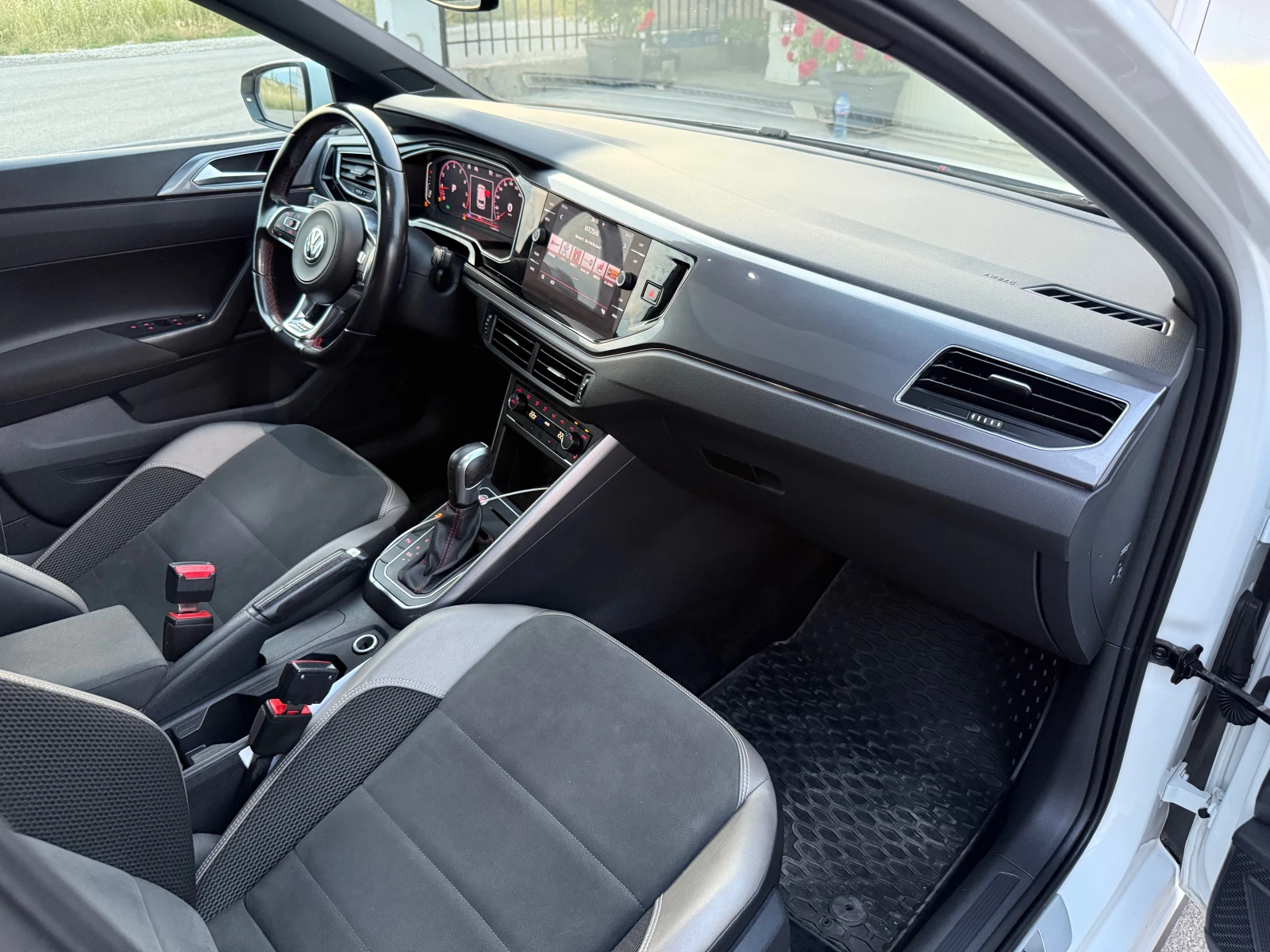 VW Polo  GTI 2.0 TSI BMT DSG | Mobile.bg   13