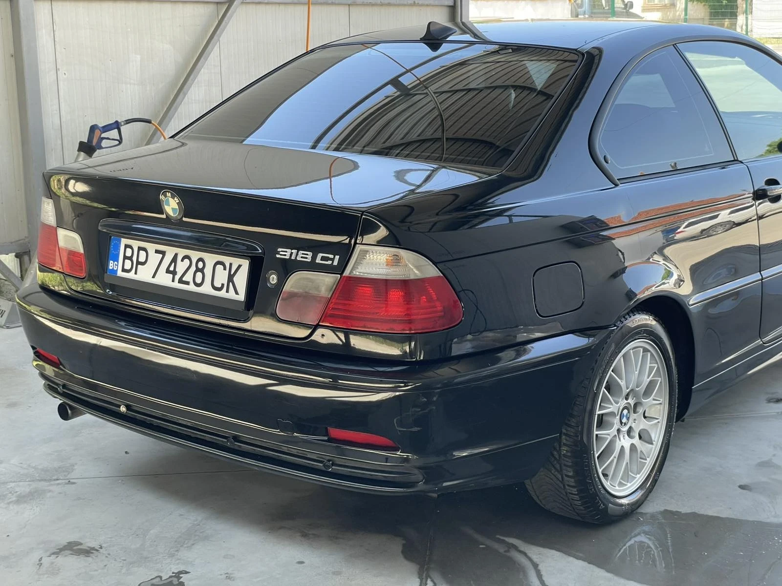 BMW 318  - изображение 6