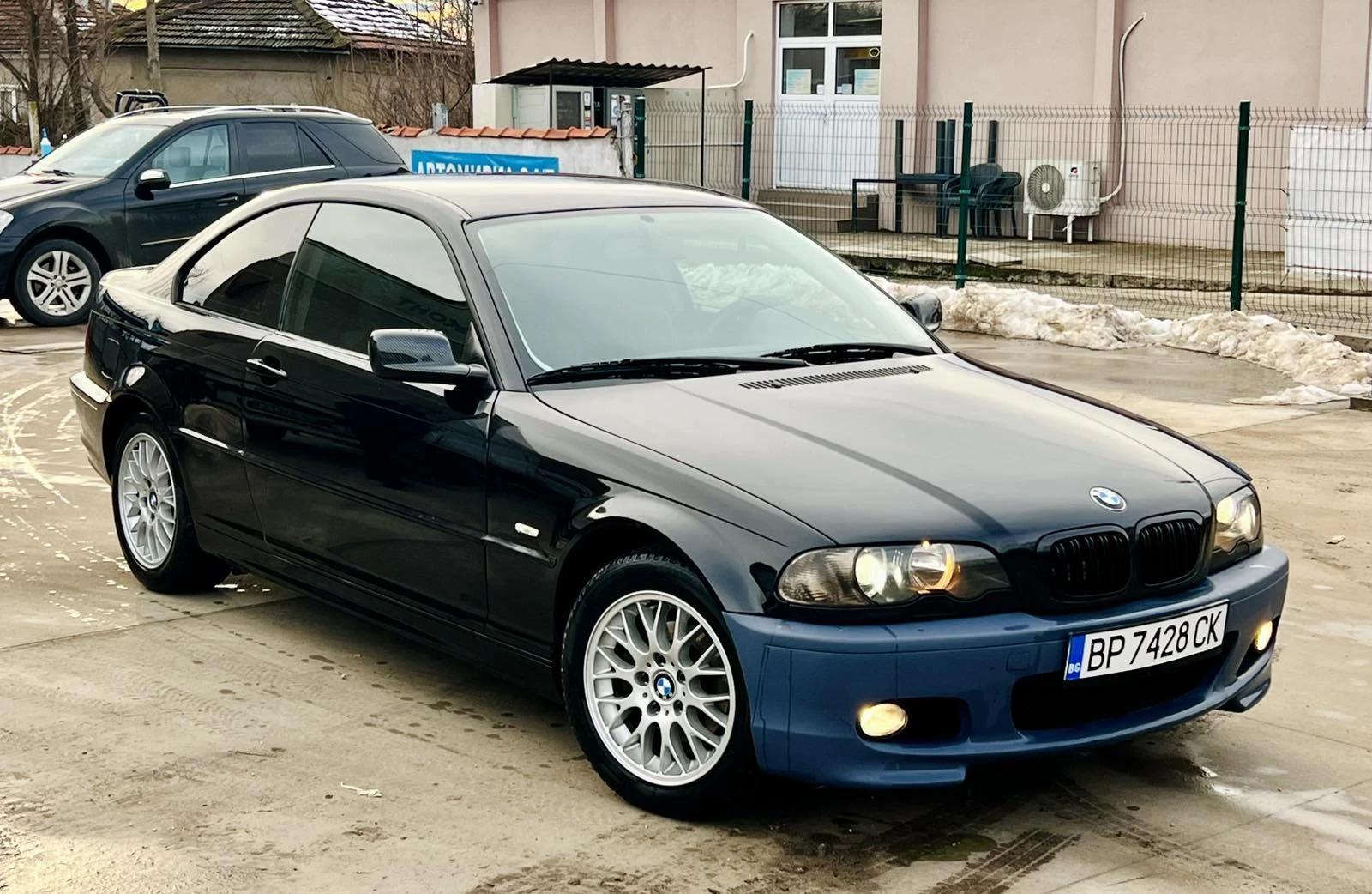 BMW 318  - изображение 9