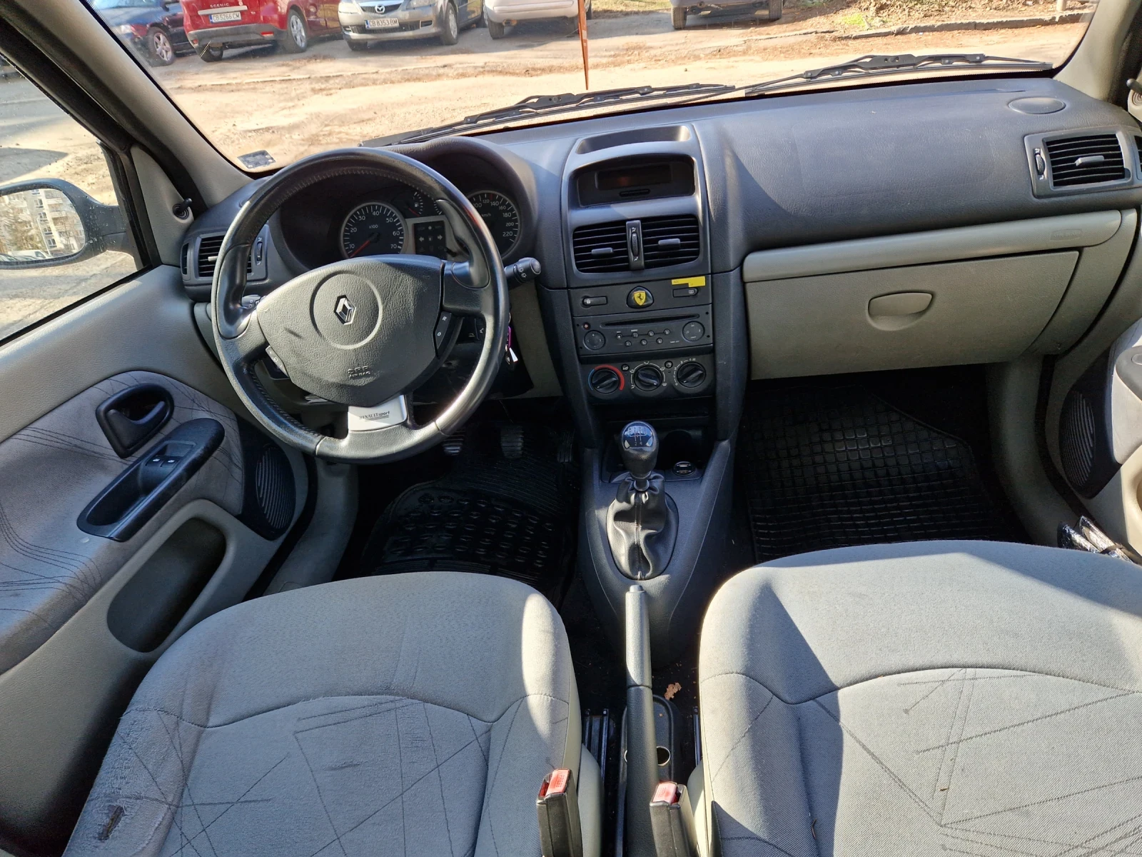 Renault Clio 1.5 dci 65 - изображение 6