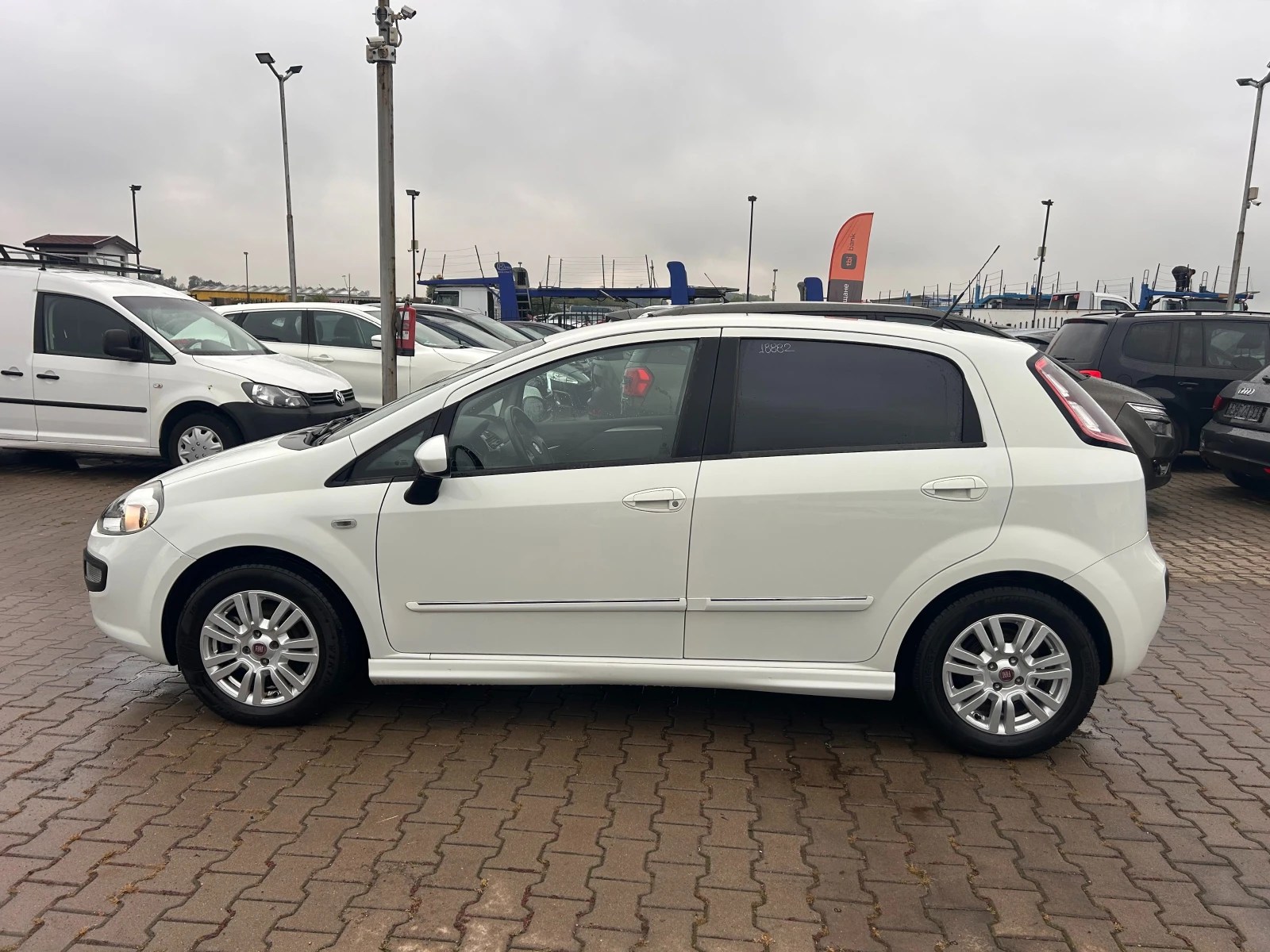 Fiat Punto EVO 1.3MJET EURO 5 - изображение 9
