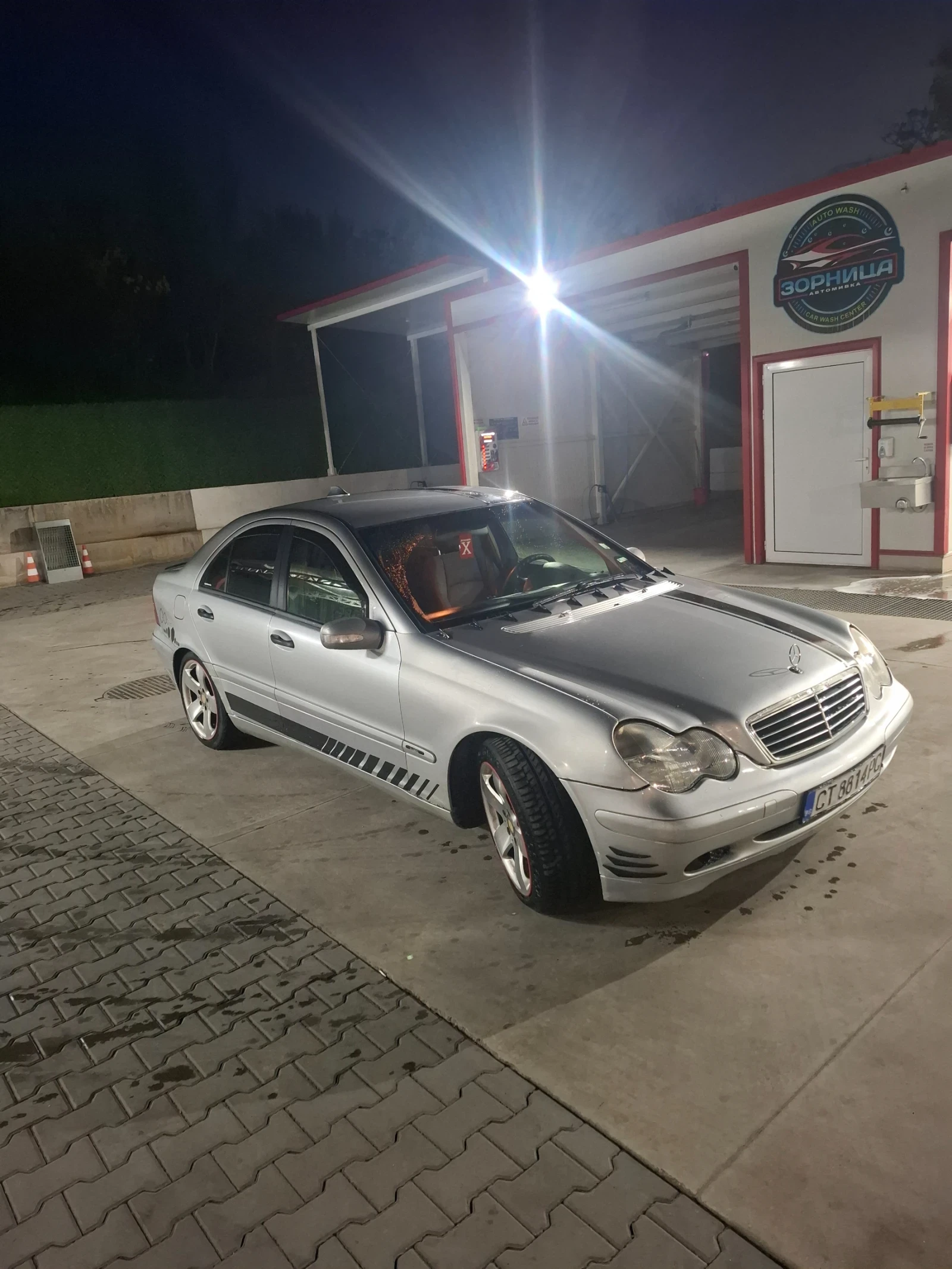 Mercedes-Benz C 180  - изображение 4