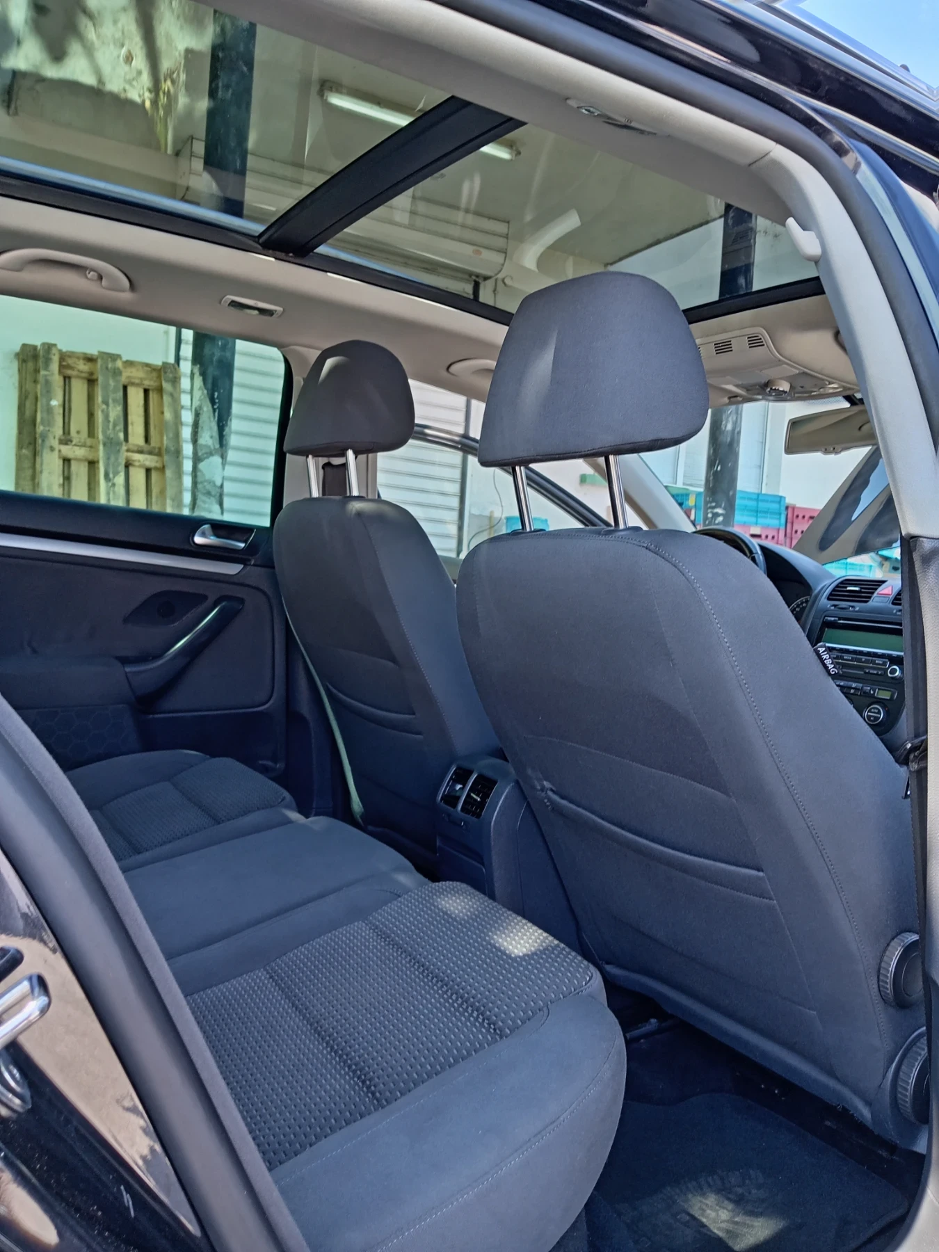 VW Golf 1.4  122  6     | Mobile.bg   7