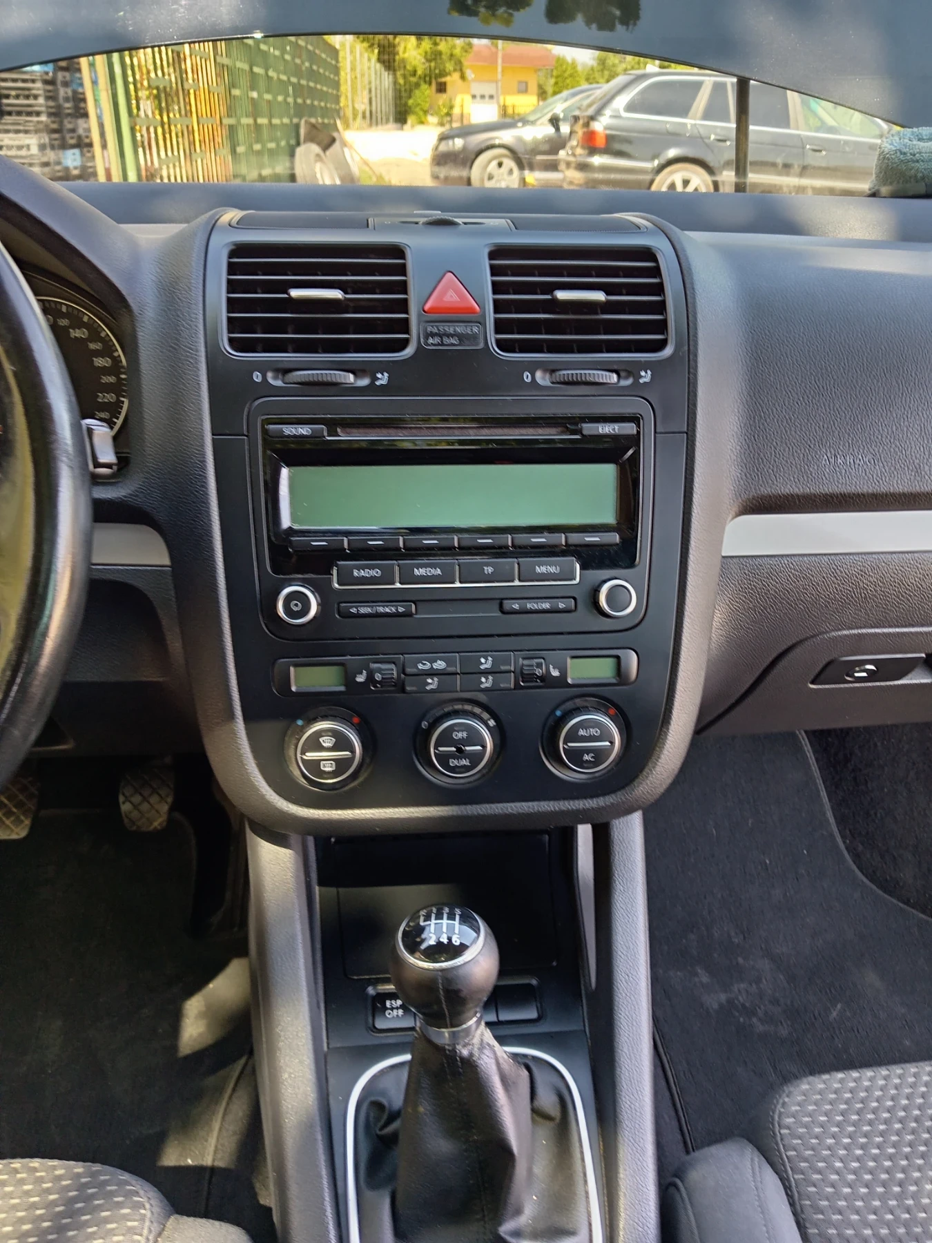 VW Golf 1.4  122  6     | Mobile.bg   10