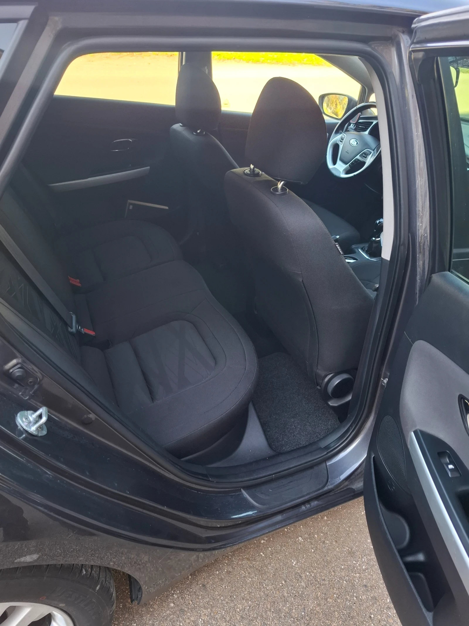 Kia Ceed 1.6, 110 �.�. | Mobile.bg � ����������� 14