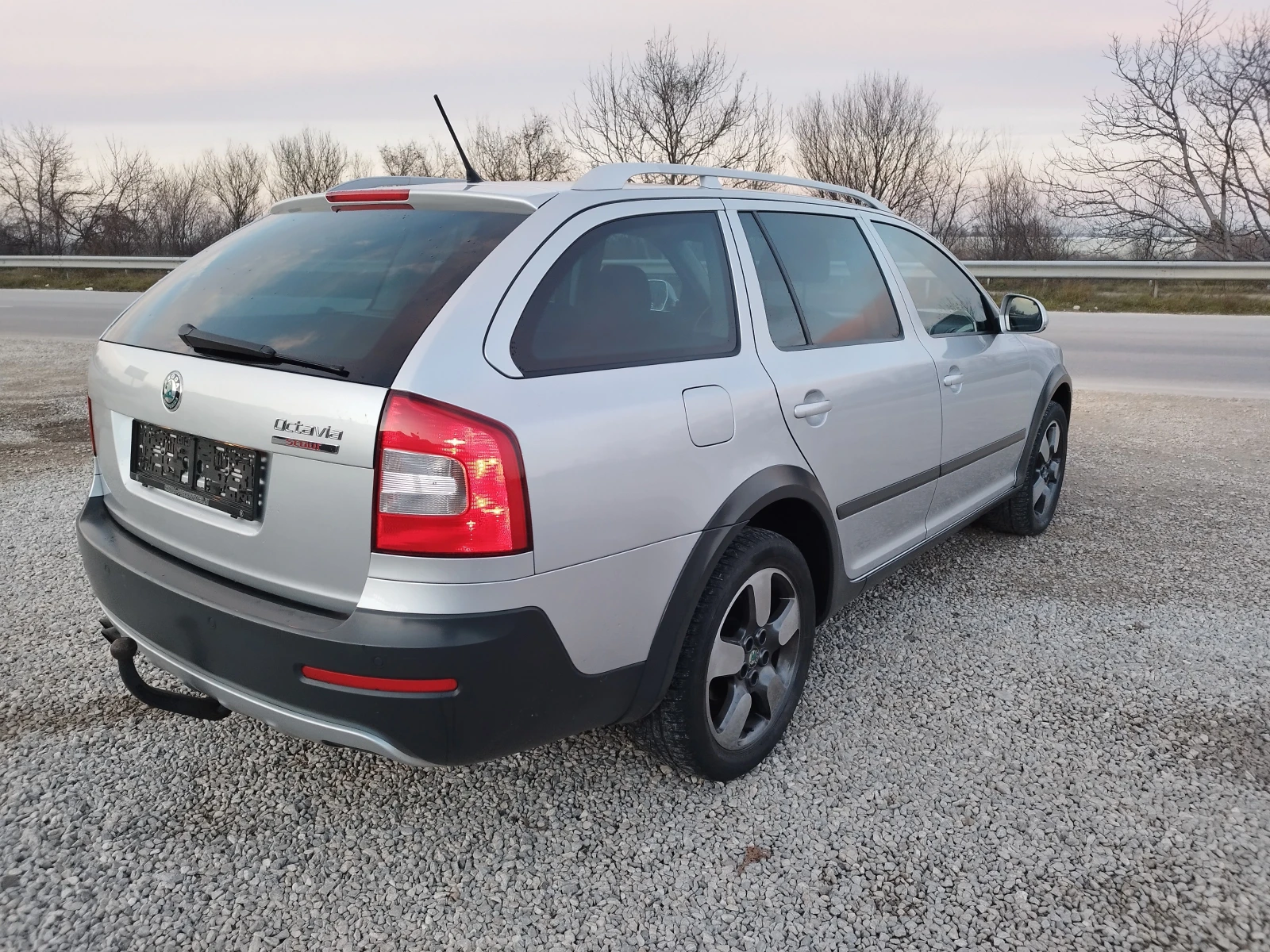 Skoda Octavia 2.0 TDI 140 SKOUT - изображение 5