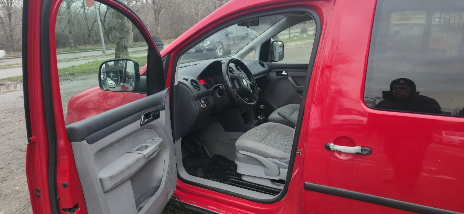 VW Caddy 1.6i - изображение 5