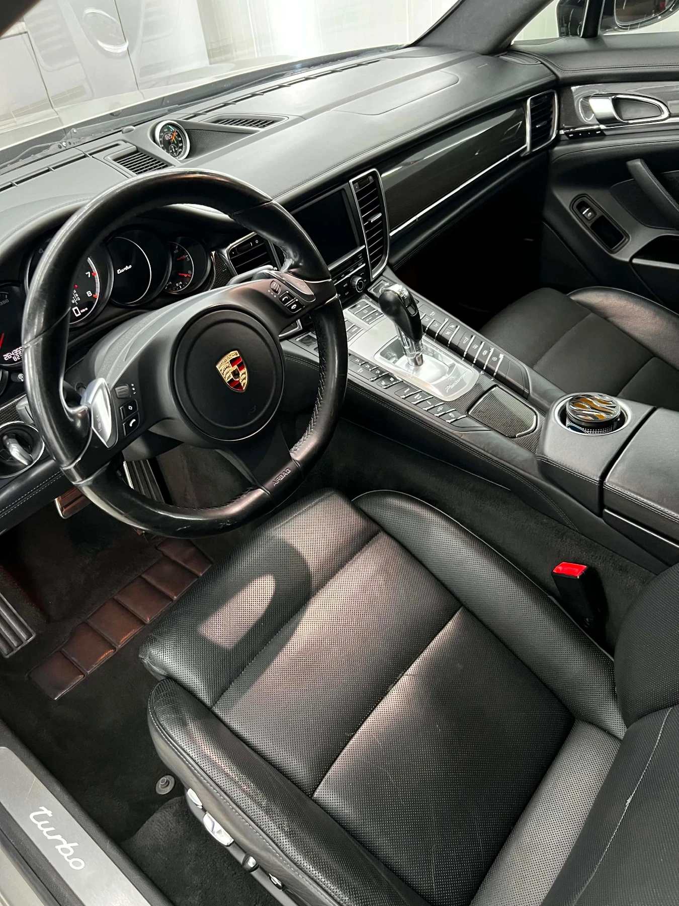Porsche Panamera TURBO  PDK   AWD , снимка 8 - Автомобили и джипове - 53751125