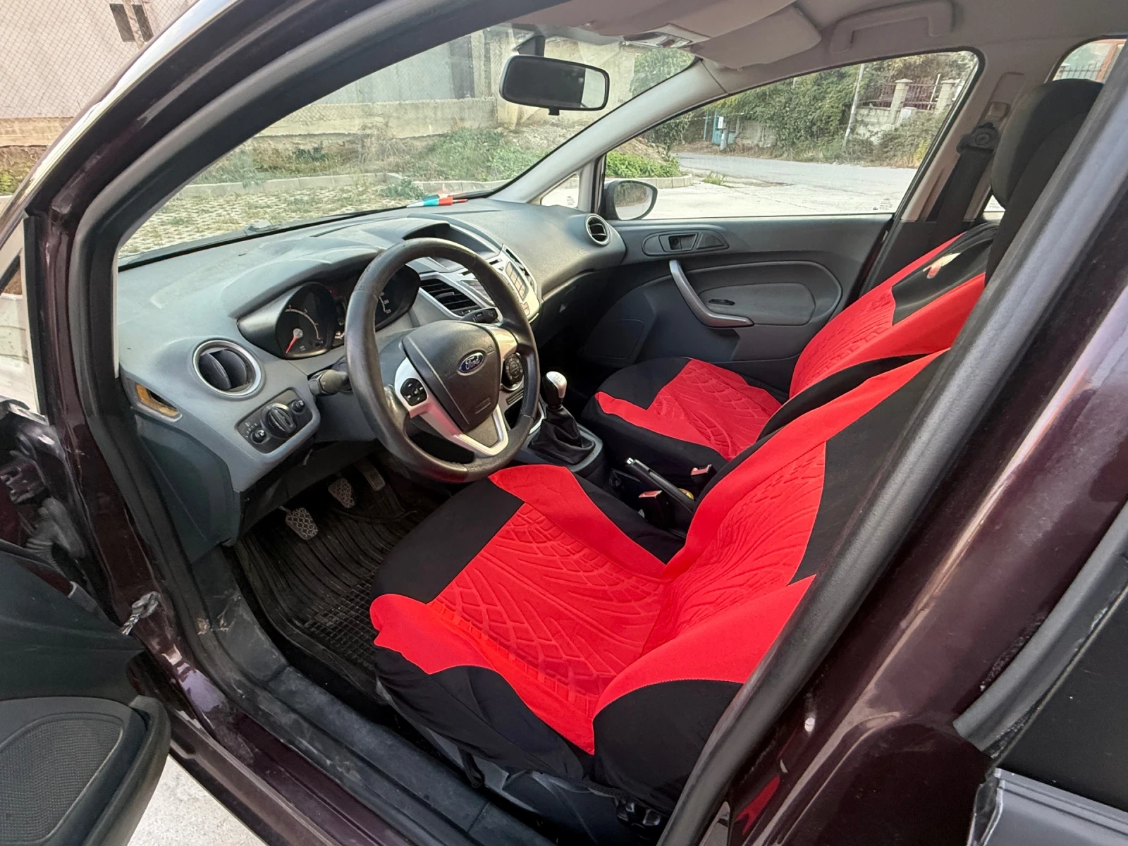 Ford Fiesta Mk6 - изображение 10