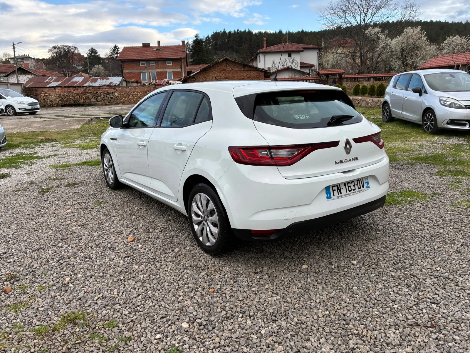 Renault Megane 1, 5 DCI-6ск., снимка 3 - Автомобили и джипове - 54112153