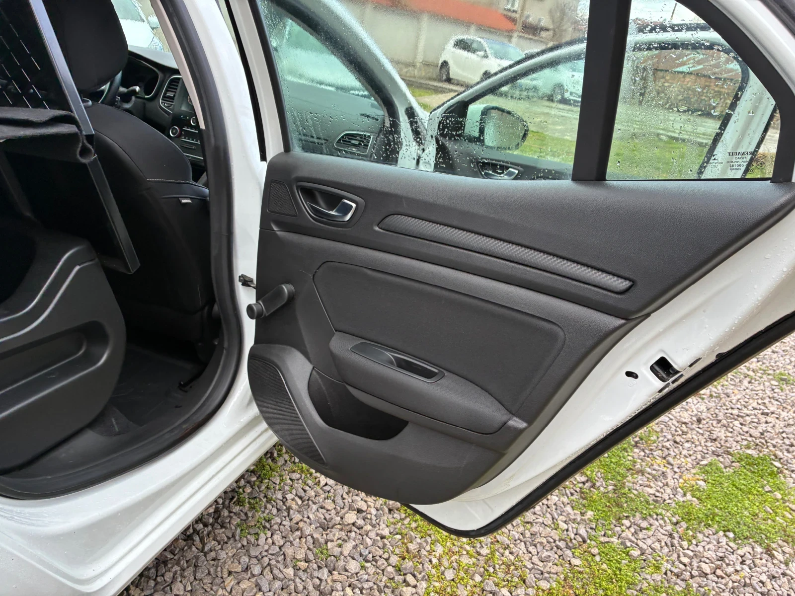 Renault Megane 1, 5 DCI-6ск., снимка 7 - Автомобили и джипове - 54112153