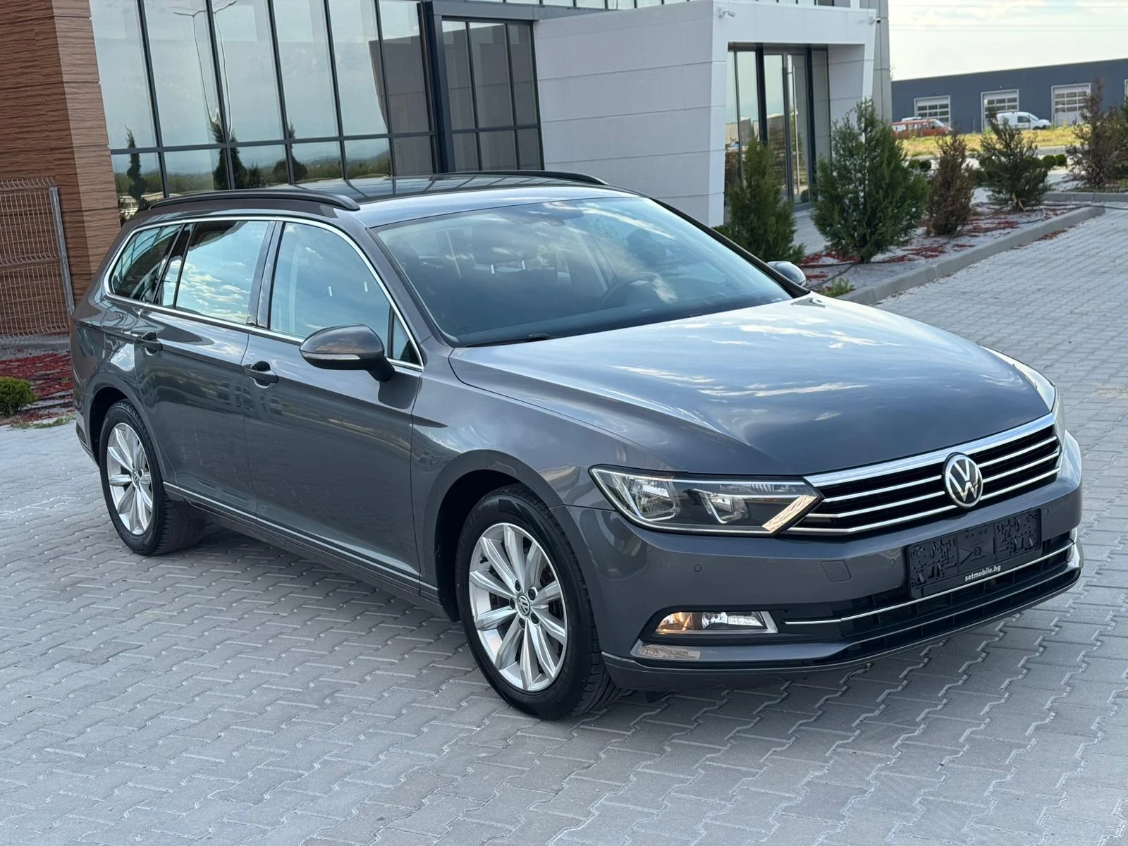 VW Passat, снимка 3 - Автомобили и джипове - 54415658