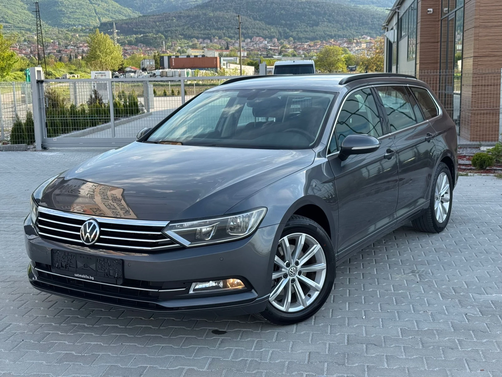 VW Passat