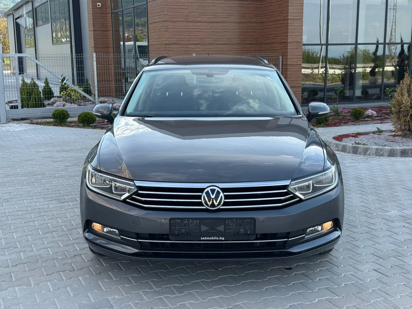 VW Passat, снимка 2 - Автомобили и джипове - 54415658