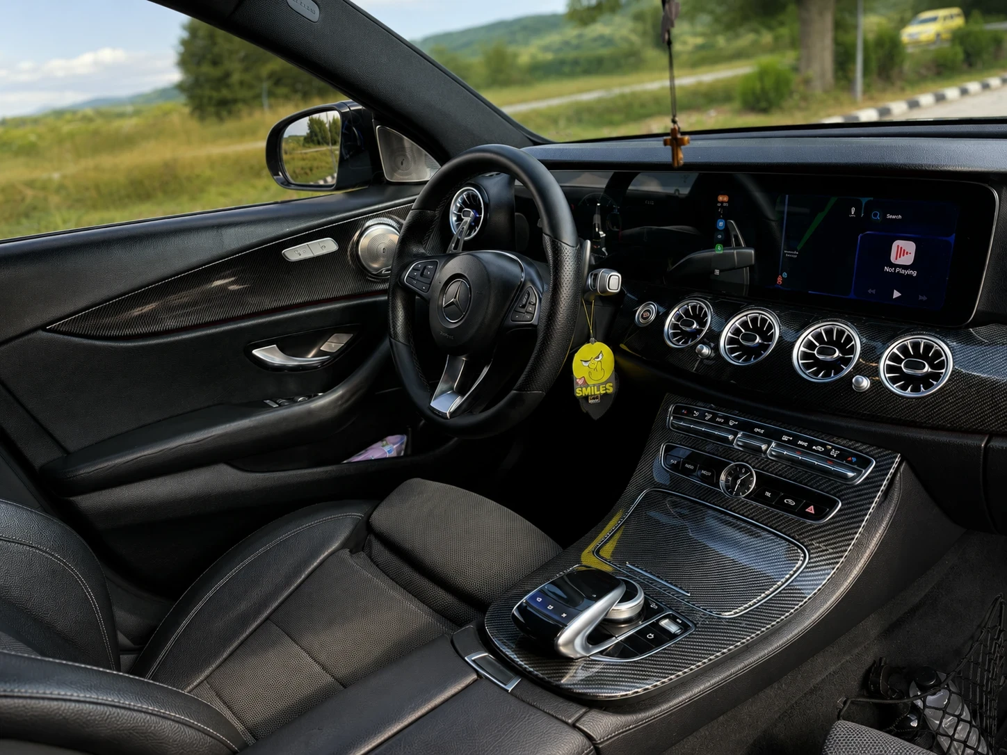 Mercedes-Benz E 220 AMG, снимка 8 - Автомобили и джипове - 54933536
