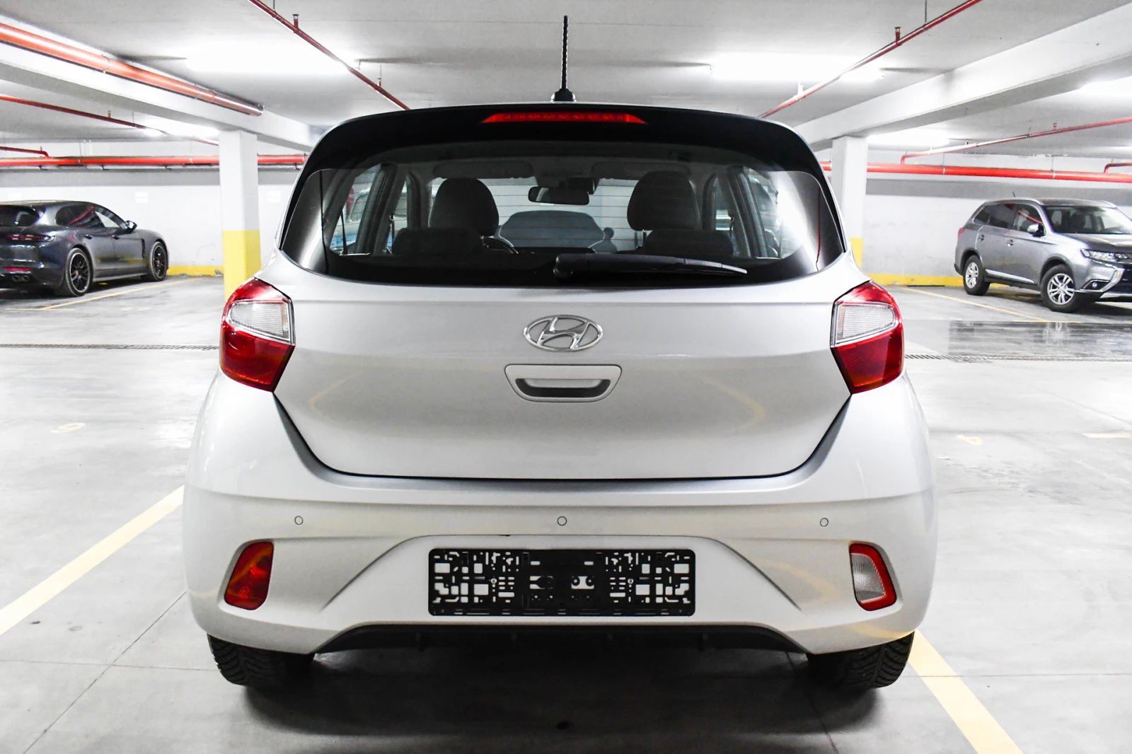 Hyundai I10 опция 2 г. гаранция лизинг 140е/месец 2 к.гуми, снимка 3 - Автомобили и джипове - 55108274