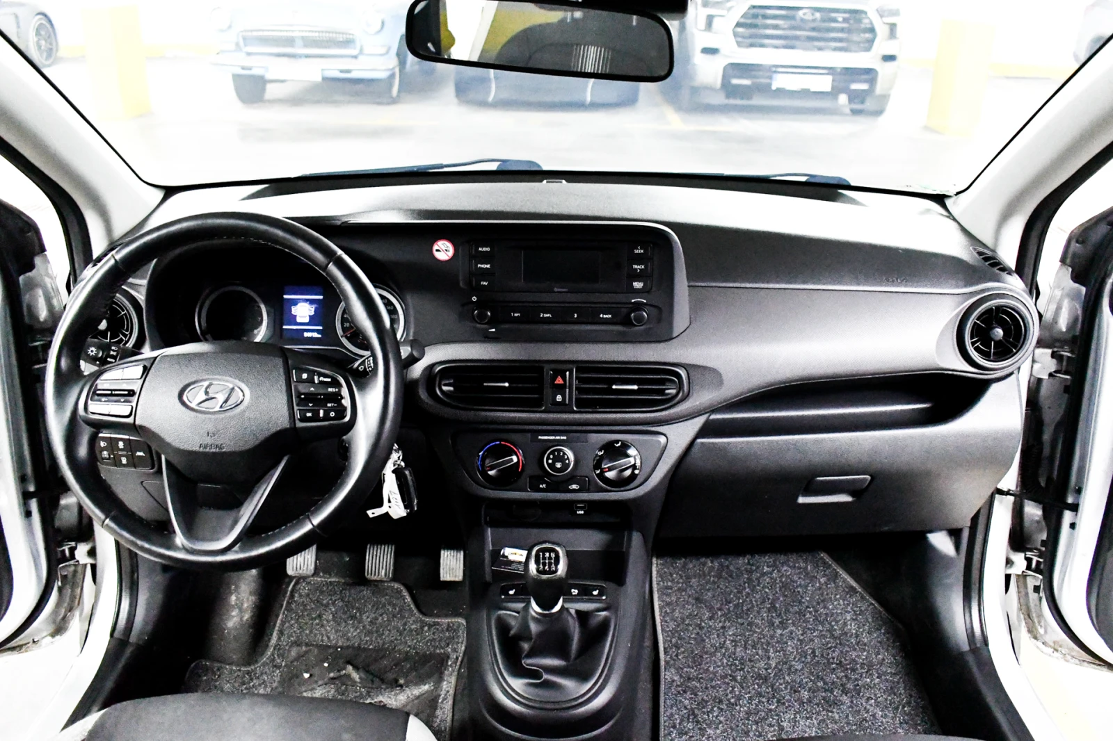 Hyundai I10 опция 2 г. гаранция лизинг 140е/месец 2 к.гуми, снимка 10 - Автомобили и джипове - 55108274