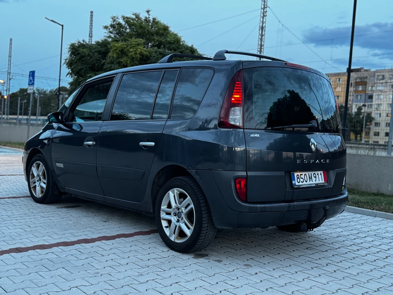 Renault Espace 2.0 DCI , снимка 3 - Автомобили и джипове - 55139654