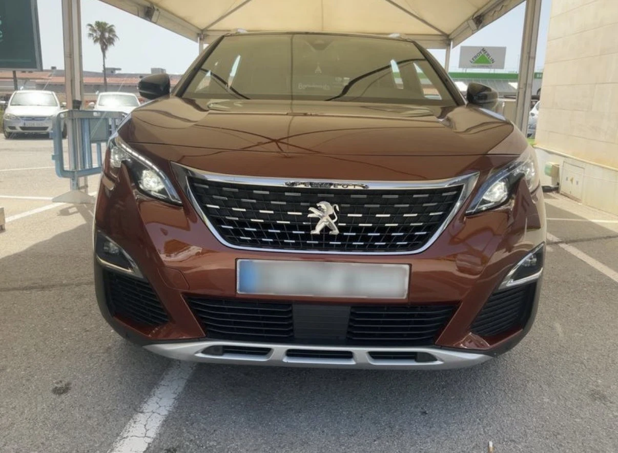 Peugeot 3008 1.5HDi GT-LINE* EAT8* PANORAMA* KEY LESS* , снимка 2 - Автомобили и джипове - 55479040
