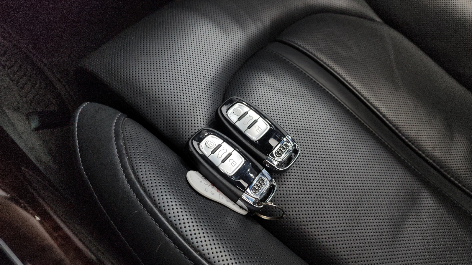 Audi A8 3.0TDI ' MATRIX ' DISTRONIC ' ОБДУХ , снимка 16 - Автомобили и джипове - 55901975