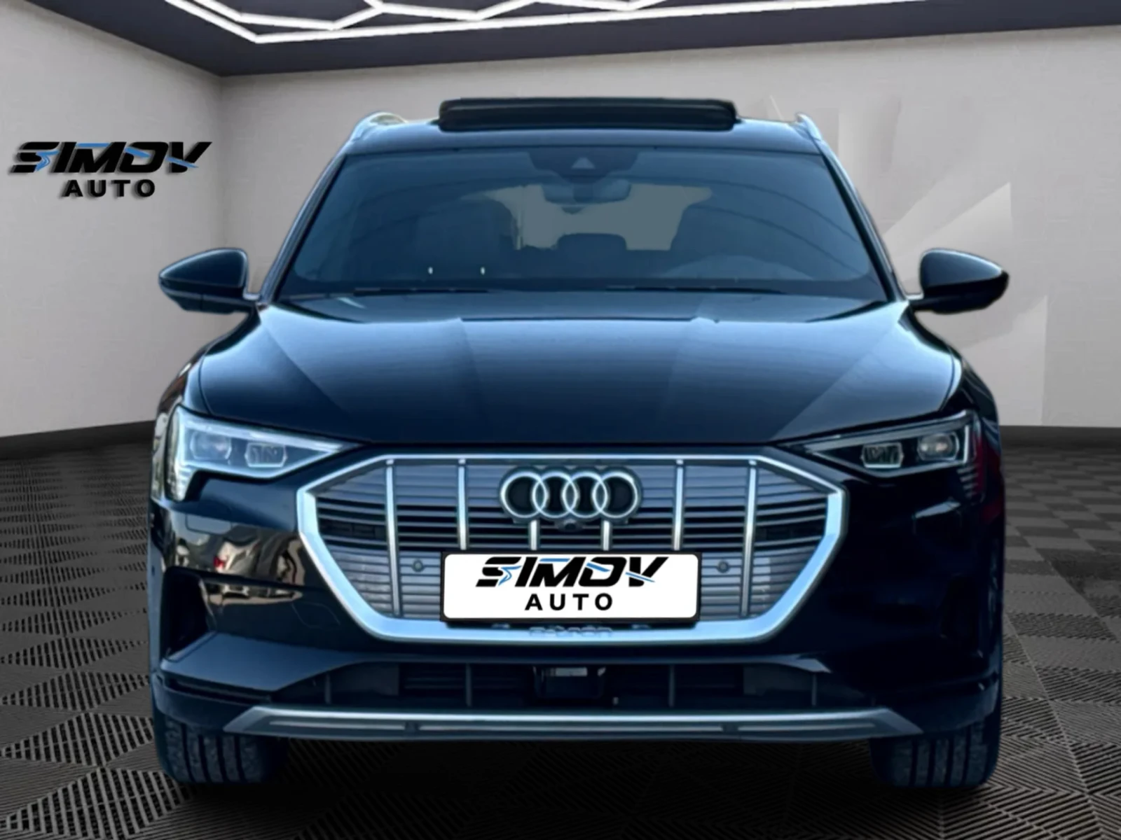 Audi E-Tron 55 S-LINE HEAD-UP ПАНОРАМА ВАКУМ KEYLESSGO APPLE, снимка 5 - Автомобили и джипове - 56010984