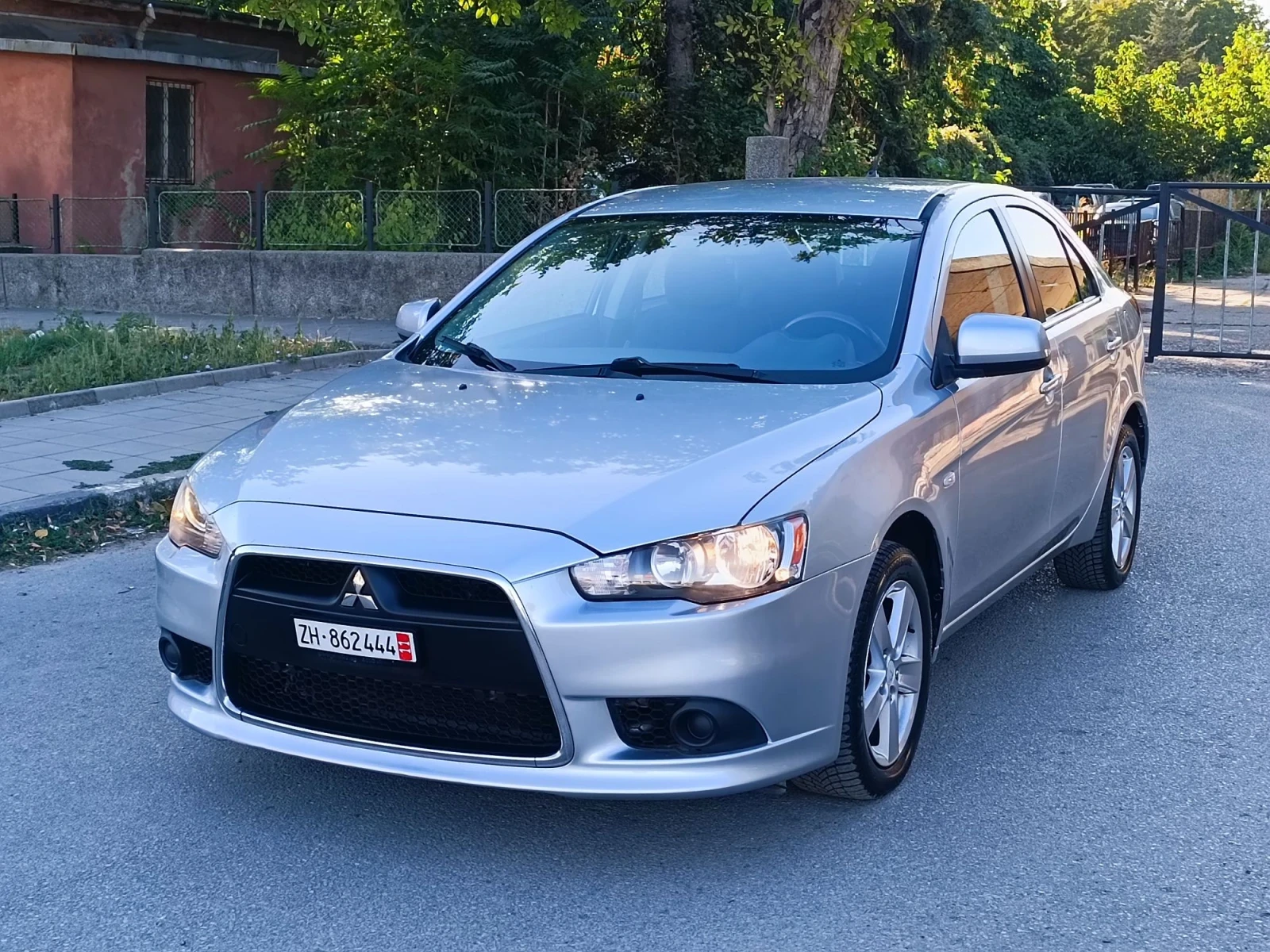Mitsubishi Lancer 1.8i-143кс-ШВЕЙЦАРИЯ-РЪЧКА, снимка 6 - Автомобили и джипове - 56016113