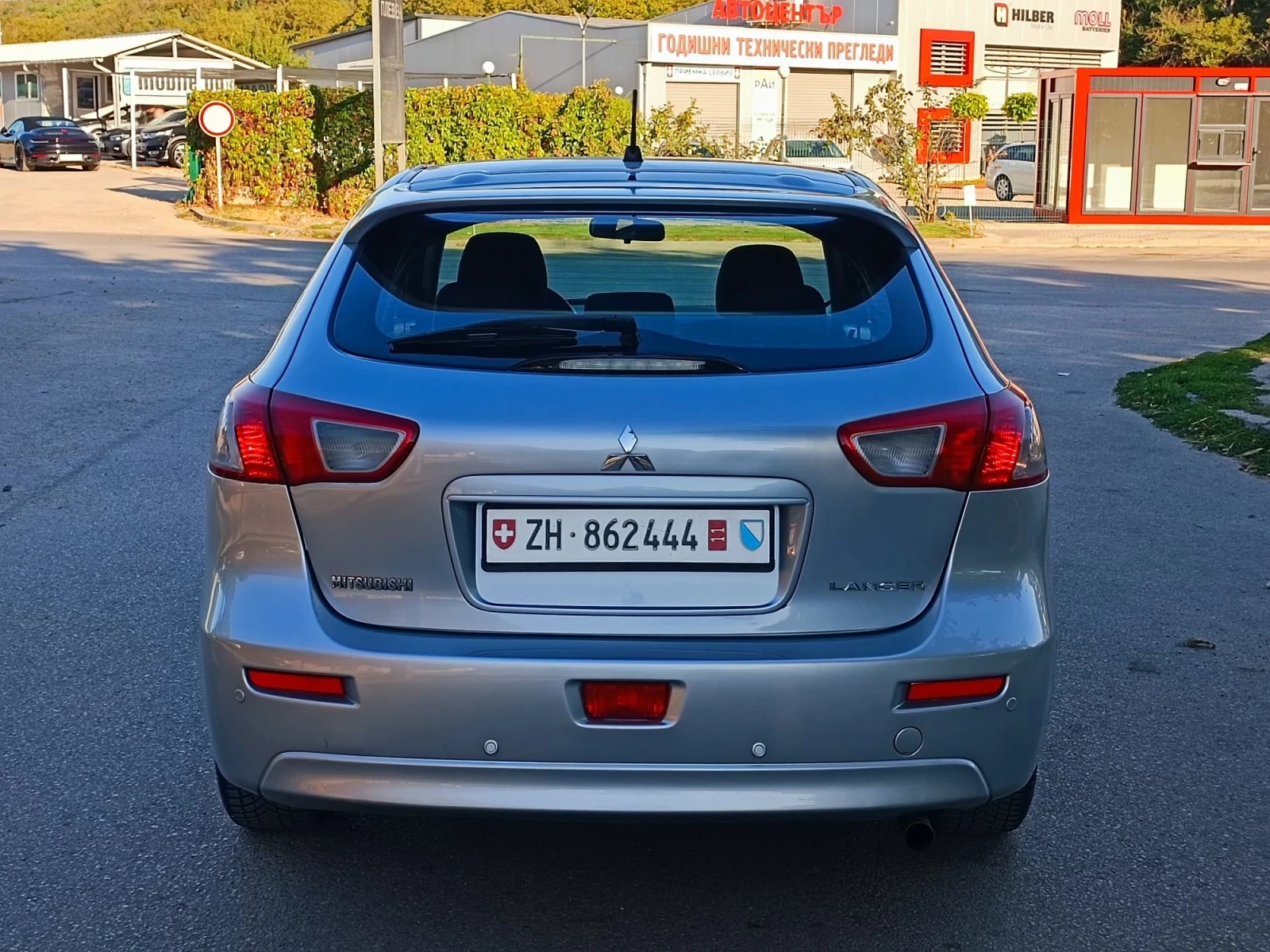 Mitsubishi Lancer 1.8i-143кс-ШВЕЙЦАРИЯ-РЪЧКА, снимка 4 - Автомобили и джипове - 56016113