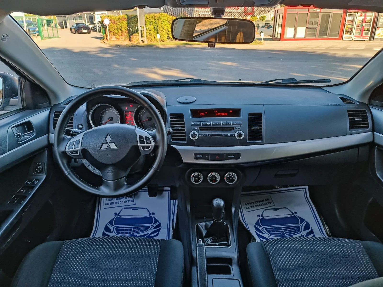 Mitsubishi Lancer 1.8i-143кс-ШВЕЙЦАРИЯ-РЪЧКА, снимка 12 - Автомобили и джипове - 56016113