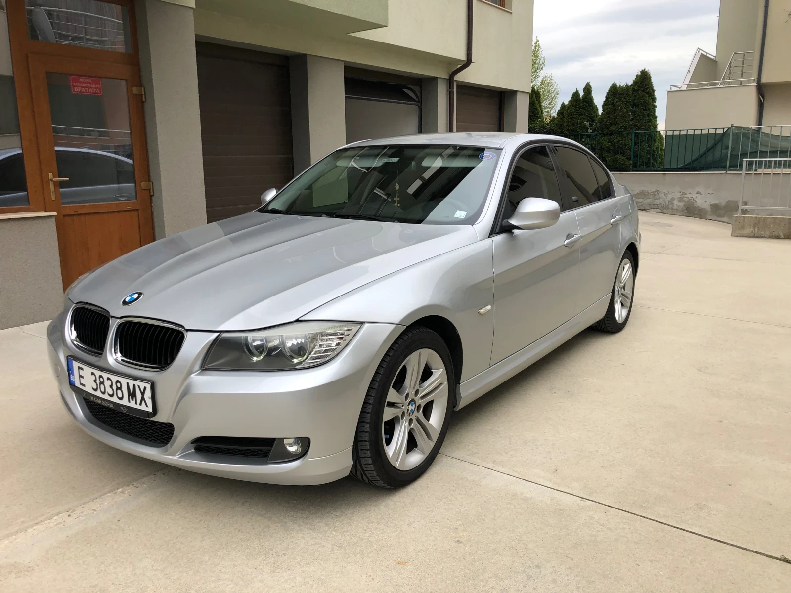 BMW 320