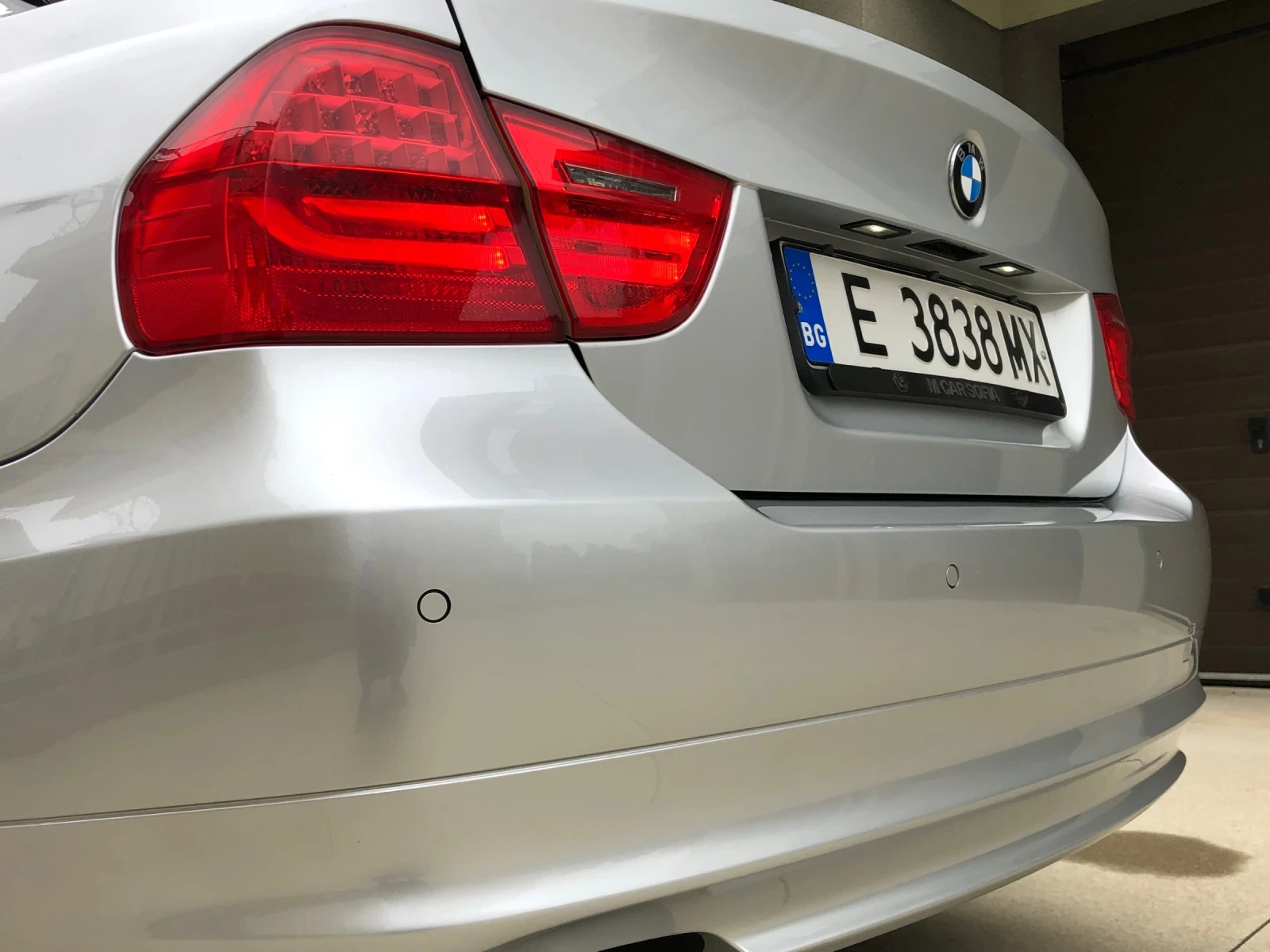 BMW 320, снимка 12 - Автомобили и джипове - 56130628