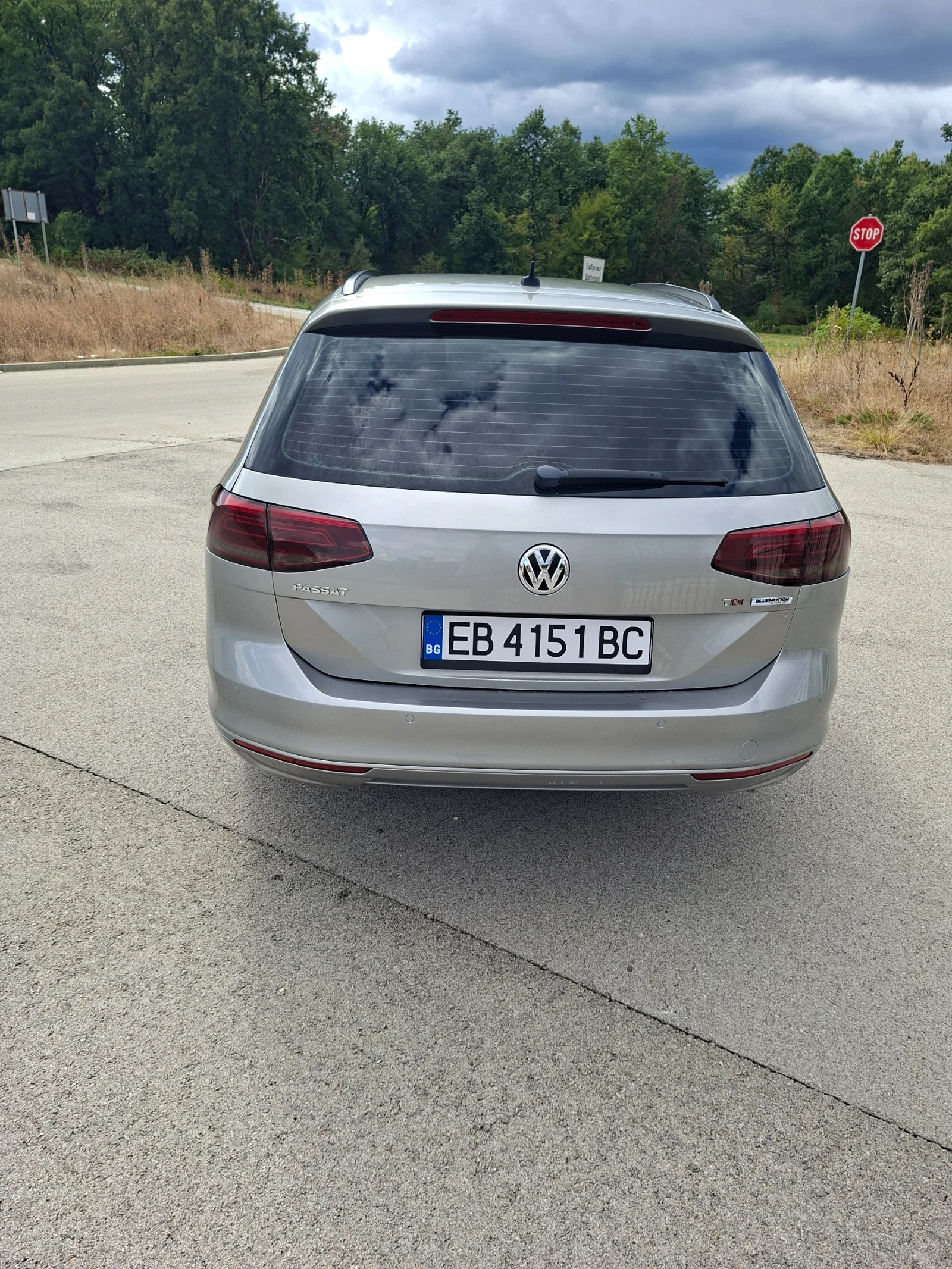 VW Passat 1.6 TDI | Mobile.bg � ����������� 6