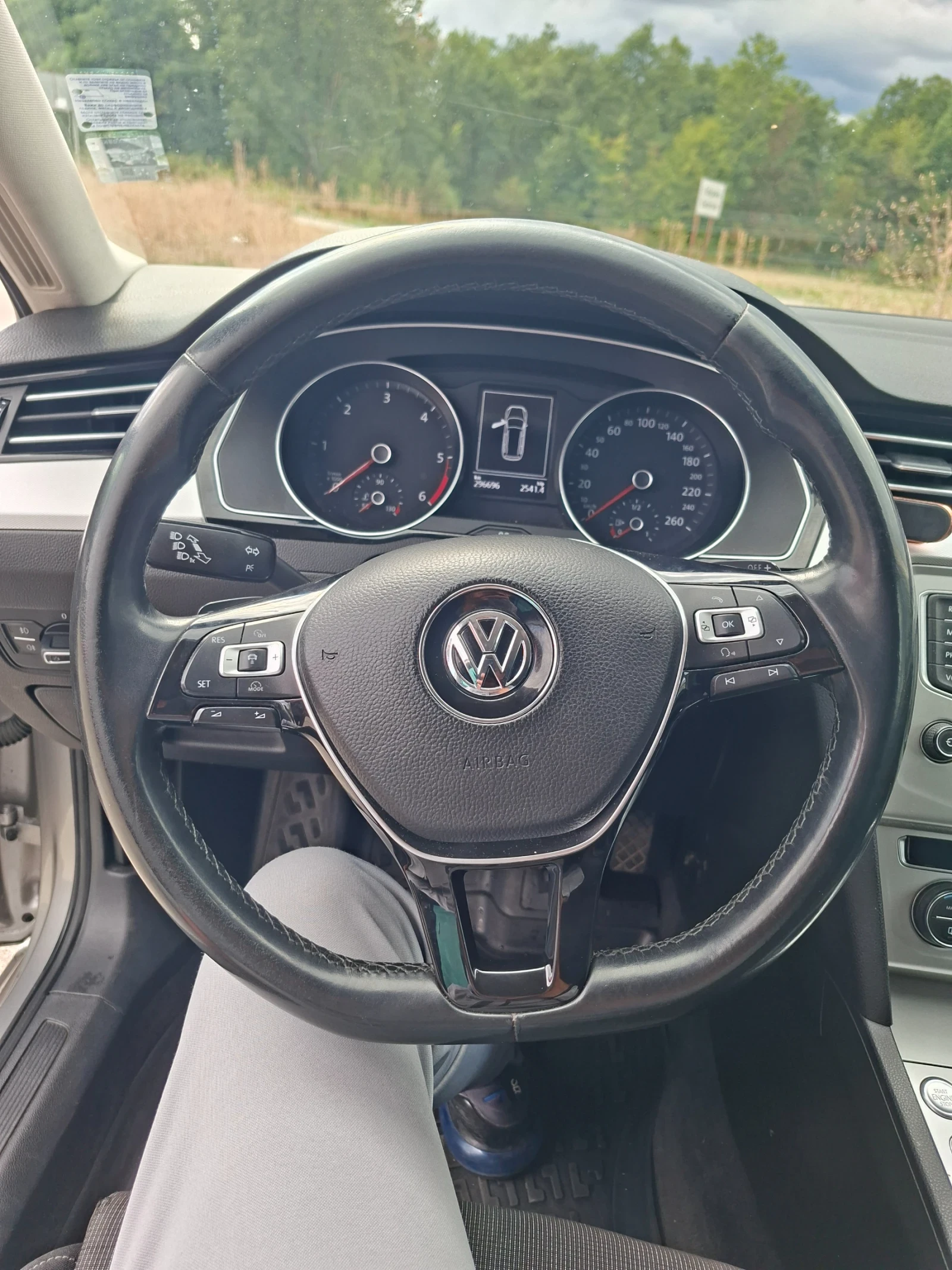 VW Passat 1.6 TDI | Mobile.bg � ����������� 11