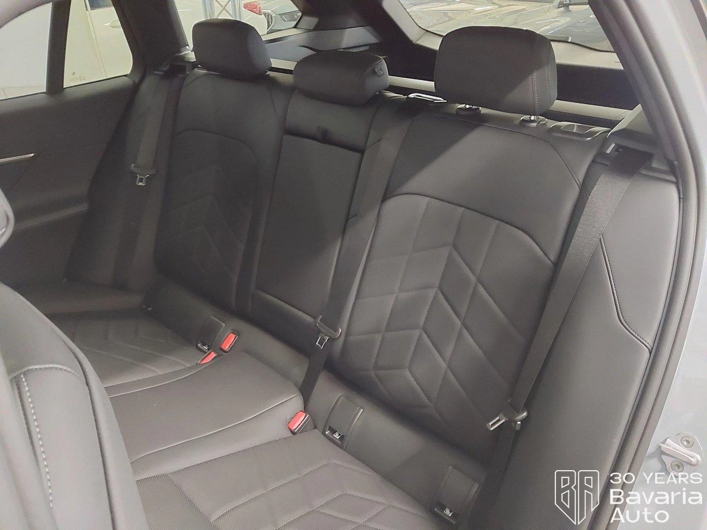 BMW 520 i Touring Steptronic, снимка 8 - Автомобили и джипове - 56395681