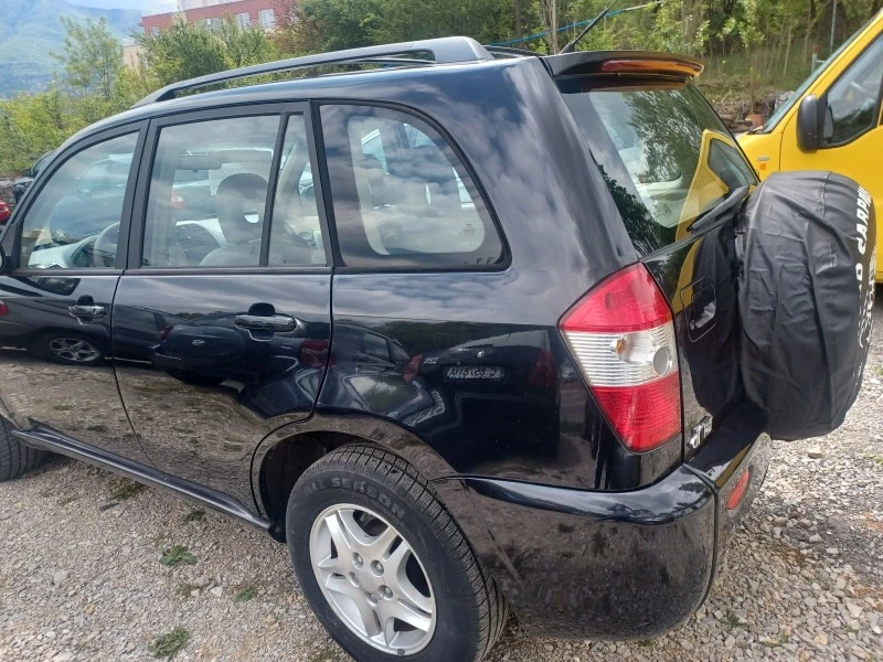 Toyota Rav4 D4D, снимка 4 - Автомобили и джипове - 45373077