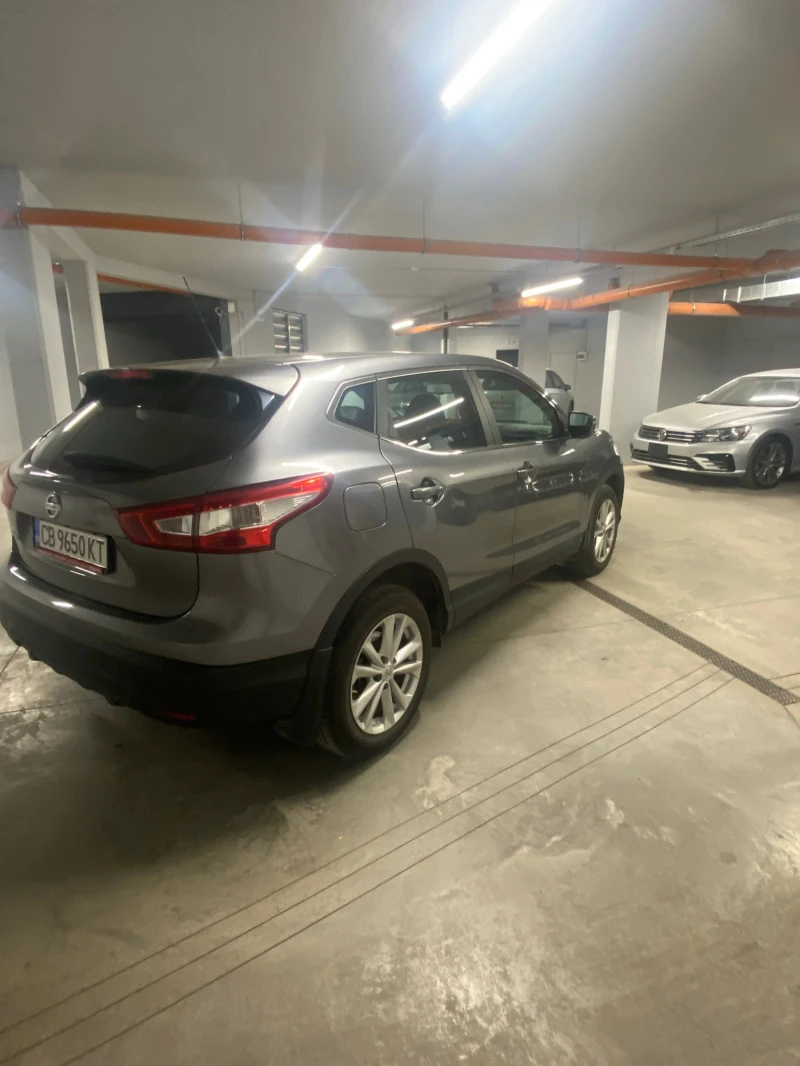 Nissan Qashqai 1.2 Първи Собственик, снимка 3 - Автомобили и джипове - 47482553