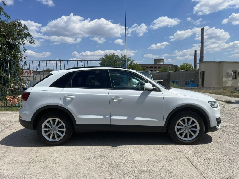 Audi Q3, снимка 4 - Автомобили и джипове - 47728469