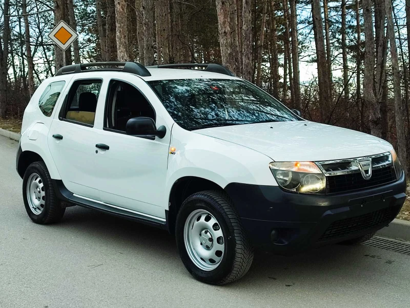 Dacia Duster 1.6-4* 4 swiss, снимка 1 - Автомобили и джипове - 47218047