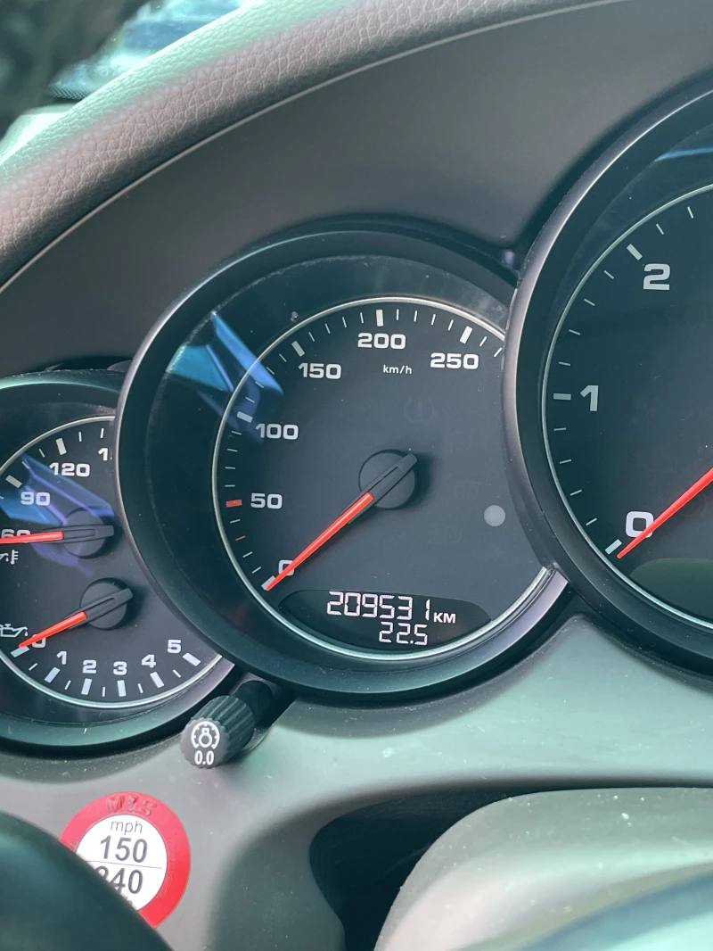 Porsche Cayenne, снимка 15 - Автомобили и джипове - 52645568