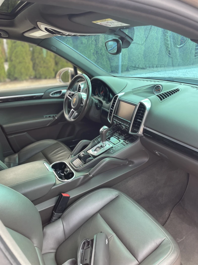 Porsche Cayenne, снимка 6 - Автомобили и джипове - 52645568