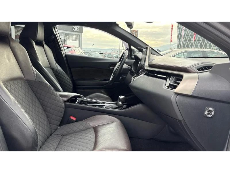 Toyota C-HR 1.8 HYB 2WD CVT Classy - изображение 6