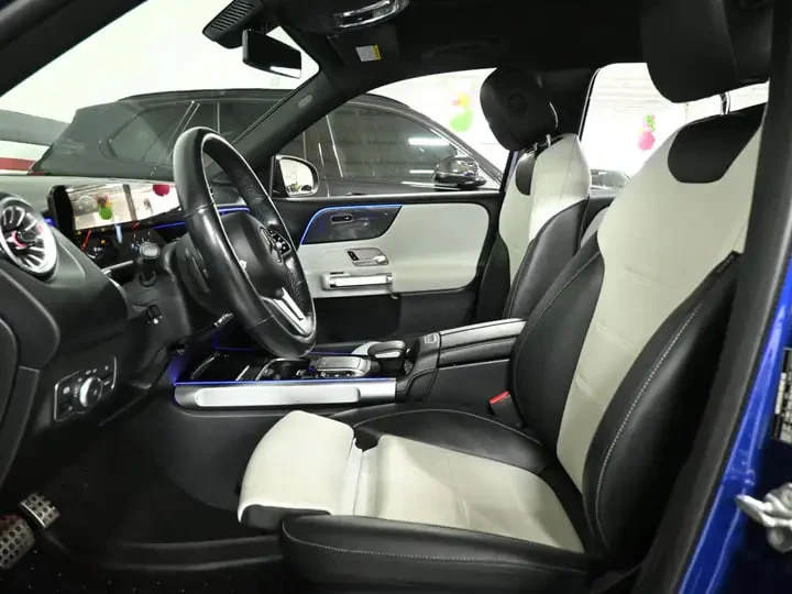 Mercedes-Benz GLB 250 * АВТО КРЕДИТ* ЦЕНА ДО БГ * Сервизна история * , снимка 7 - Автомобили и джипове - 55617725