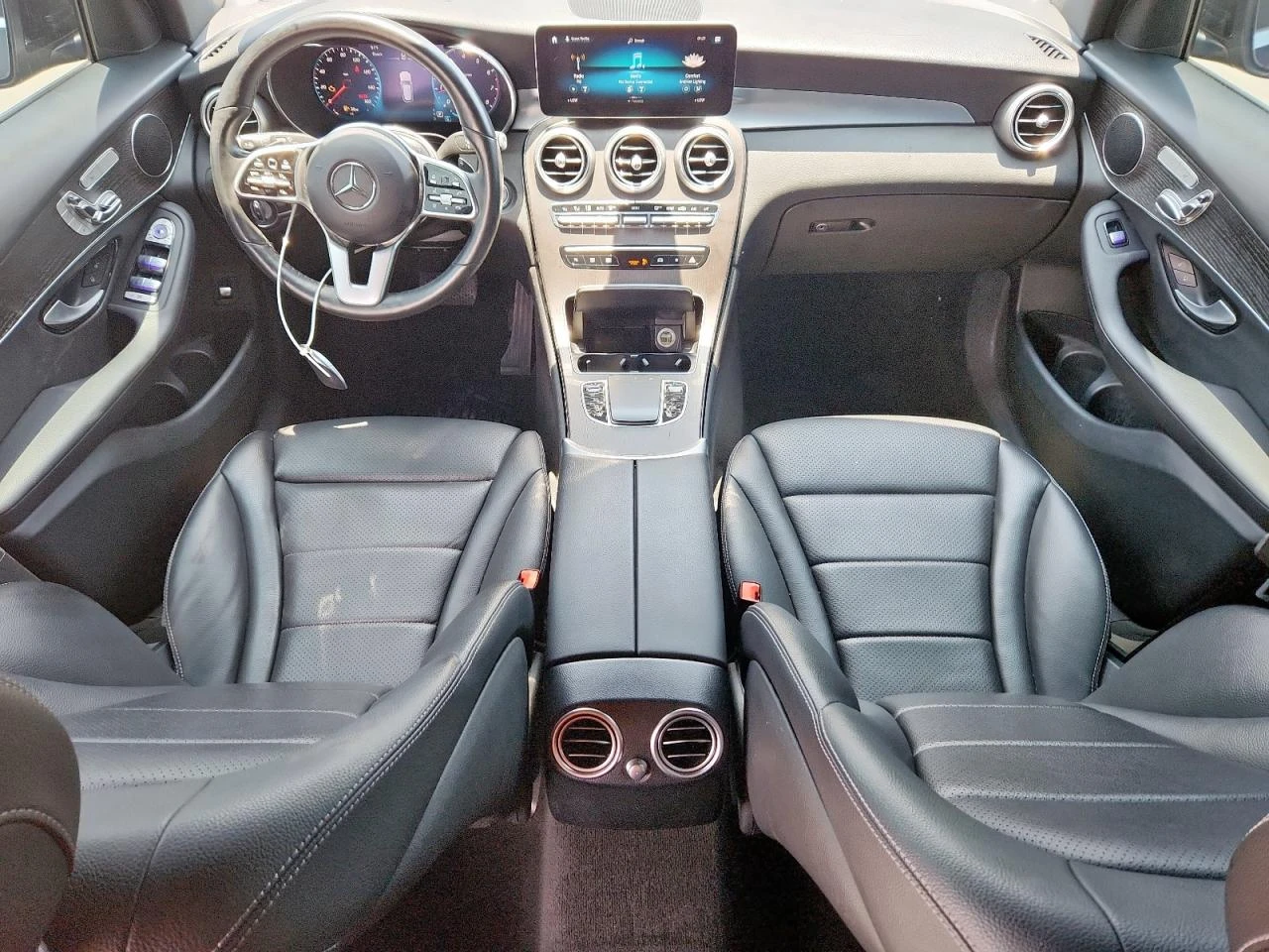 Mercedes-Benz GLC 300 4MATIC/FACELIFT/DIGITAL/КЛИП НА ДВИГАТЕЛЯ - изображение 8