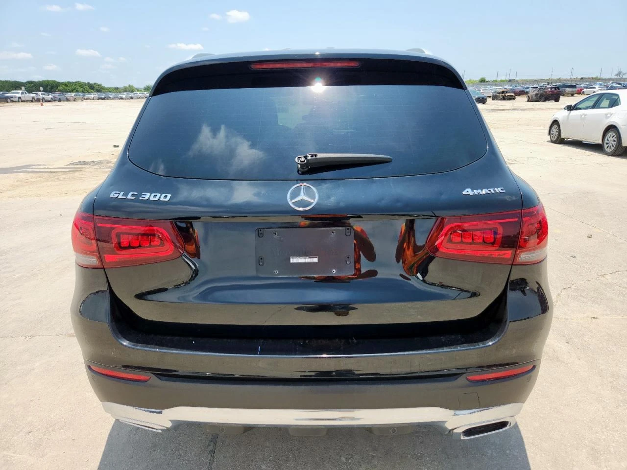 Mercedes-Benz GLC 300 4MATIC/FACELIFT/DIGITAL/КЛИП НА ДВИГАТЕЛЯ - изображение 5