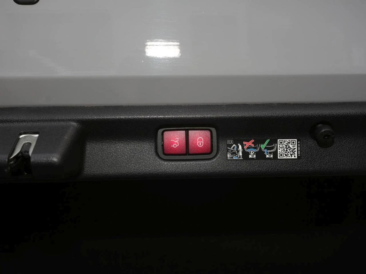 Mercedes-Benz EQE 43 AMG/4-MATIC/BURM/PANO/DISTRONIC/360/ | Mobile.bg � ����������� 16