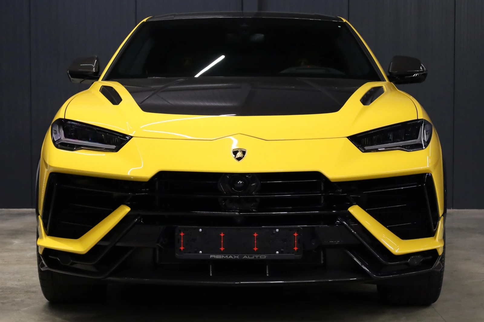 Lamborghini Urus PERFORMANTE* CARBON* CERAMIC* AKRAPOVIC* 23"*  - изображение 2