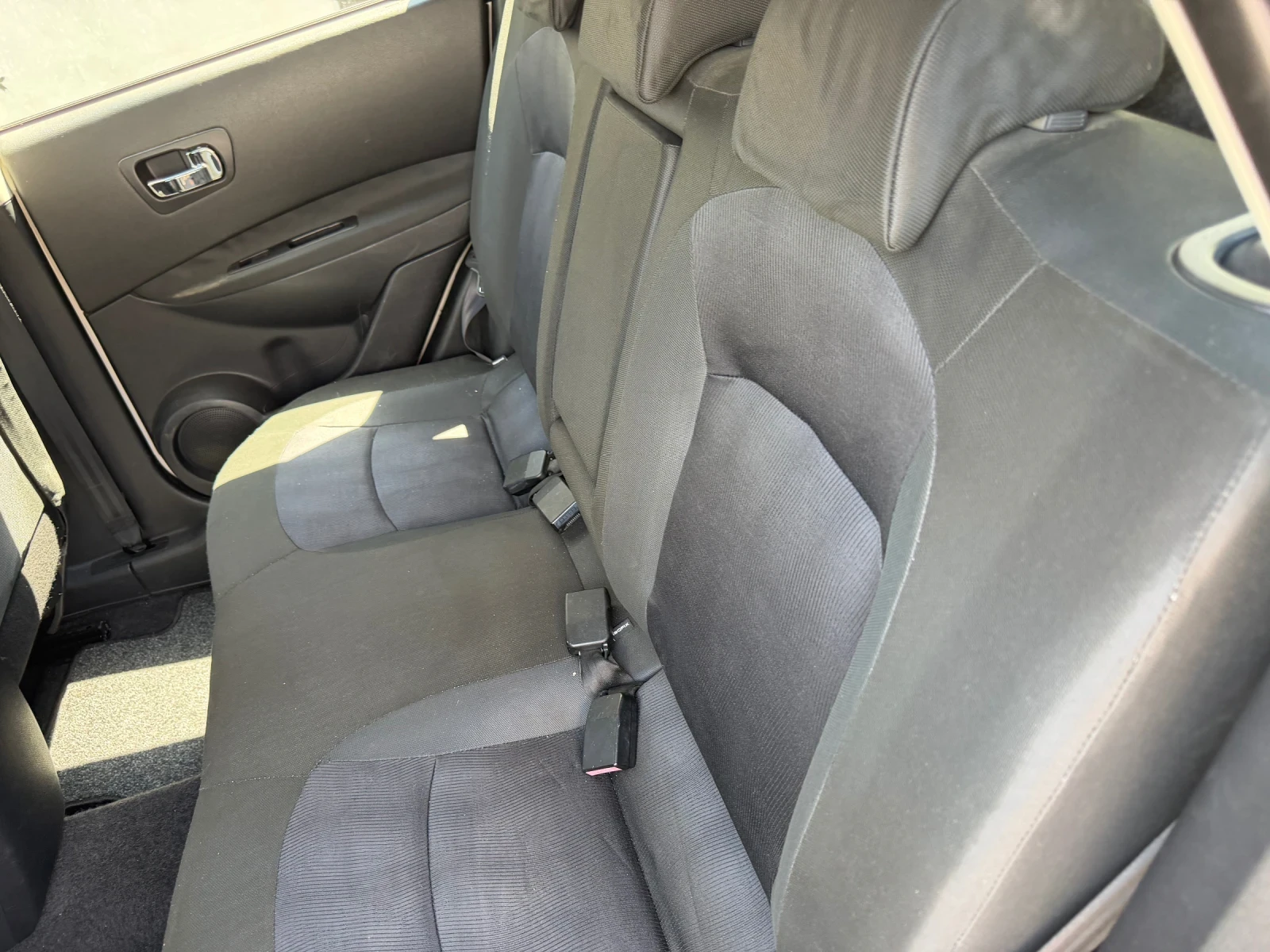 Nissan Qashqai 2.0DCi, снимка 5 - Автомобили и джипове - 55482493