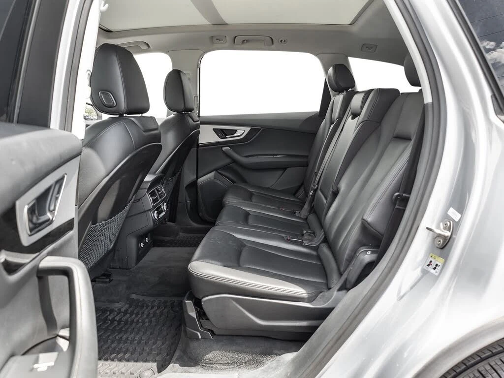 Audi Q7 * Quattro* ПАНО* KEYLESS* Camera* ПОДГРЕВ* 360* , снимка 15 - Автомобили и джипове - 55624822