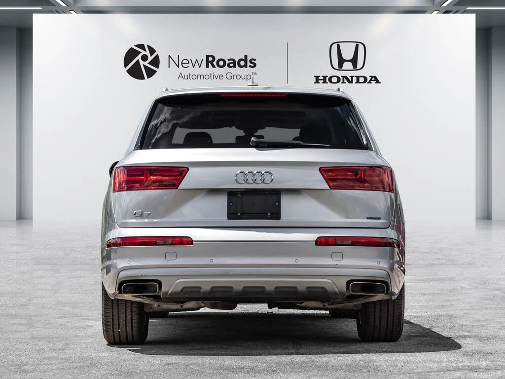 Audi Q7 * Quattro* ПАНО* KEYLESS* Camera* ПОДГРЕВ* 360* , снимка 6 - Автомобили и джипове - 55624822
